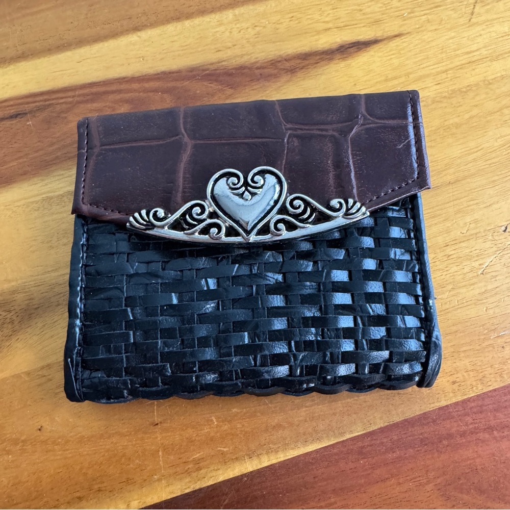 Vintage faux leather‎ basket woven bifold wallet